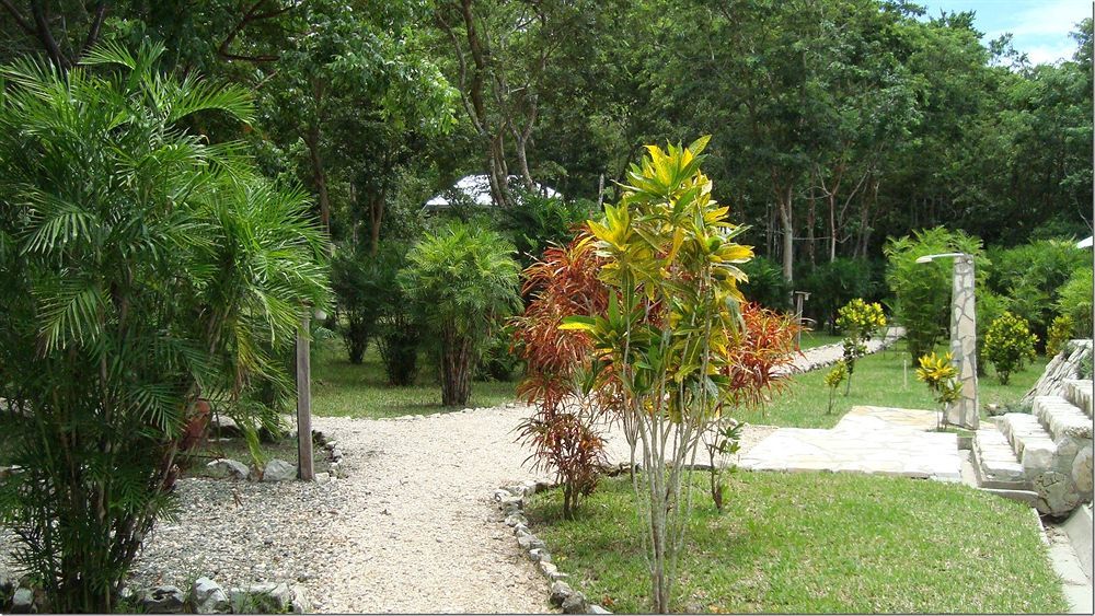 אל רמאטה Maya Zac Peten Jungle Lodge מראה חיצוני תמונה