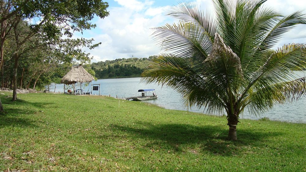 אל רמאטה Maya Zac Peten Jungle Lodge מראה חיצוני תמונה