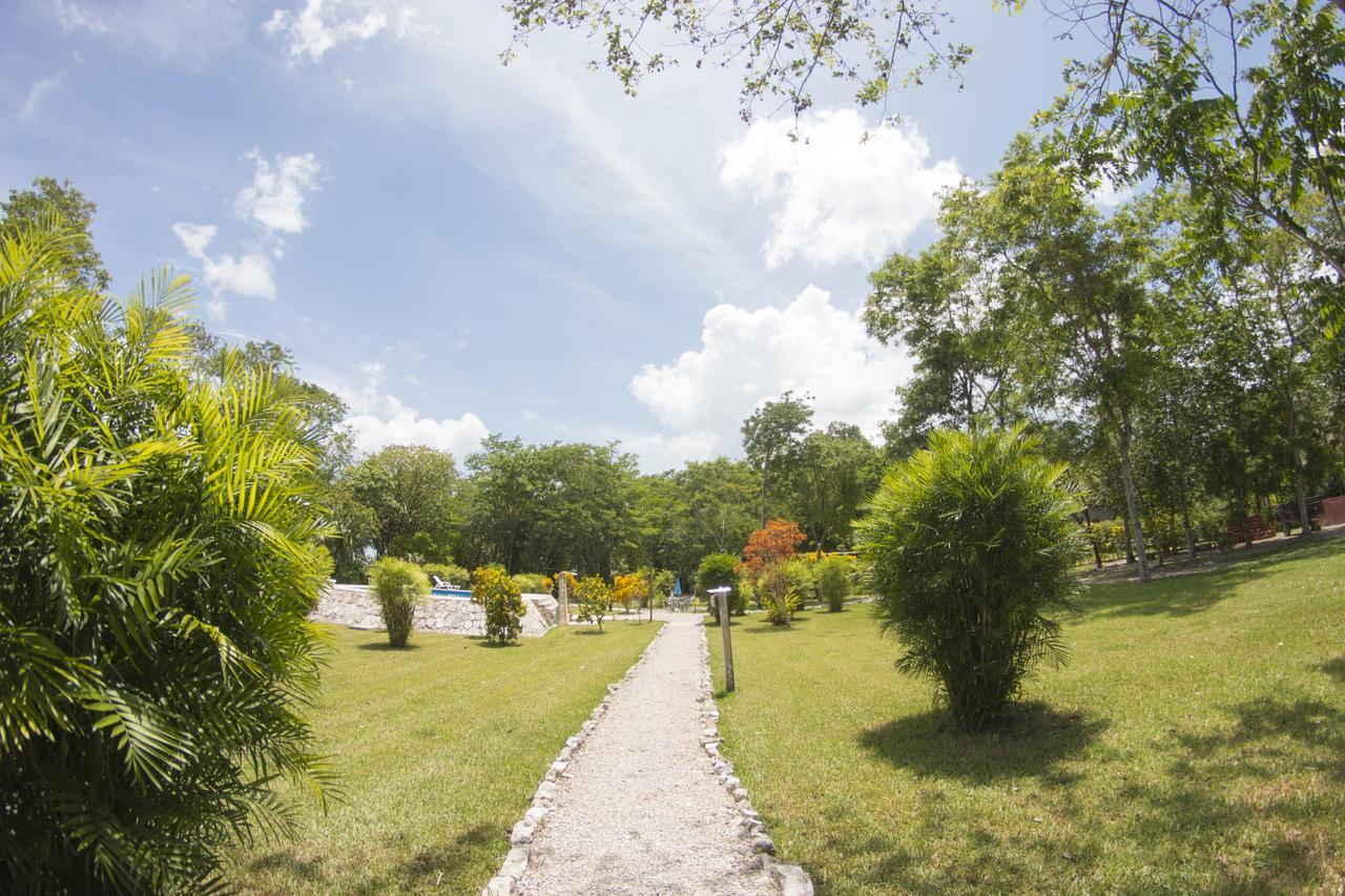 אל רמאטה Maya Zac Peten Jungle Lodge מראה חיצוני תמונה