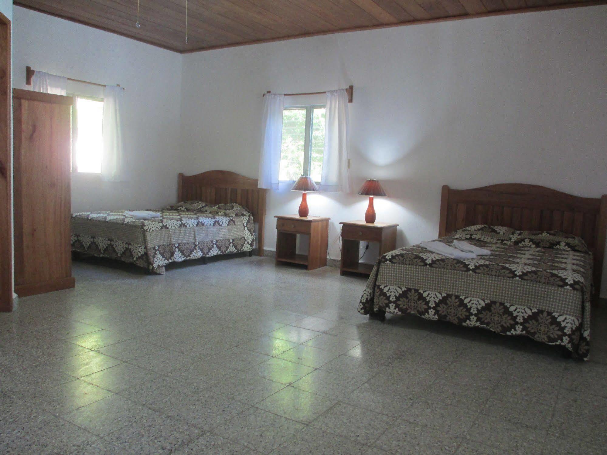 אל רמאטה Maya Zac Peten Jungle Lodge מראה חיצוני תמונה