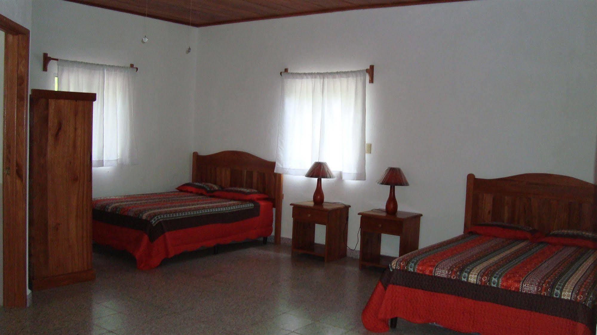 אל רמאטה Maya Zac Peten Jungle Lodge מראה חיצוני תמונה