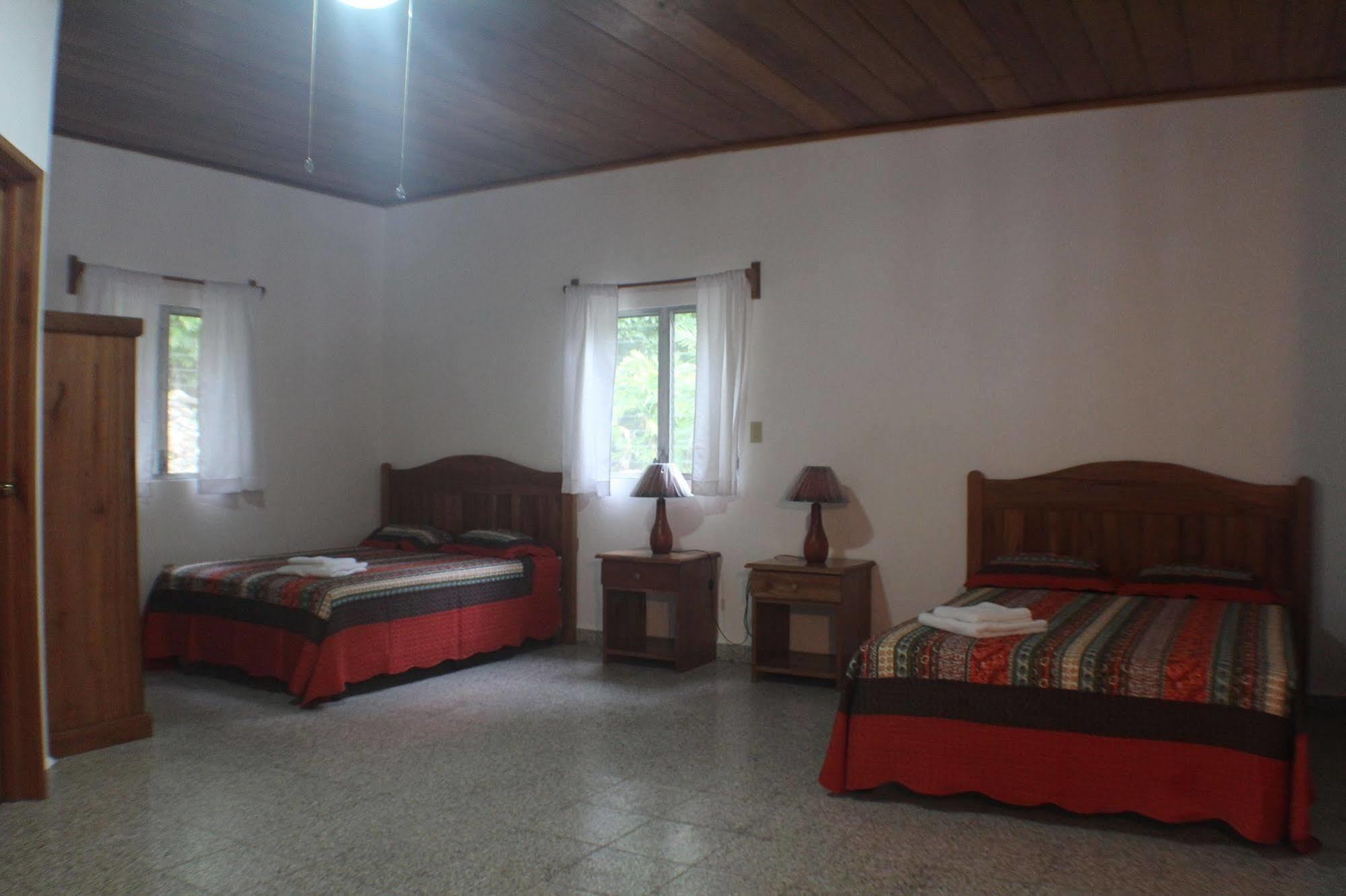 אל רמאטה Maya Zac Peten Jungle Lodge מראה חיצוני תמונה